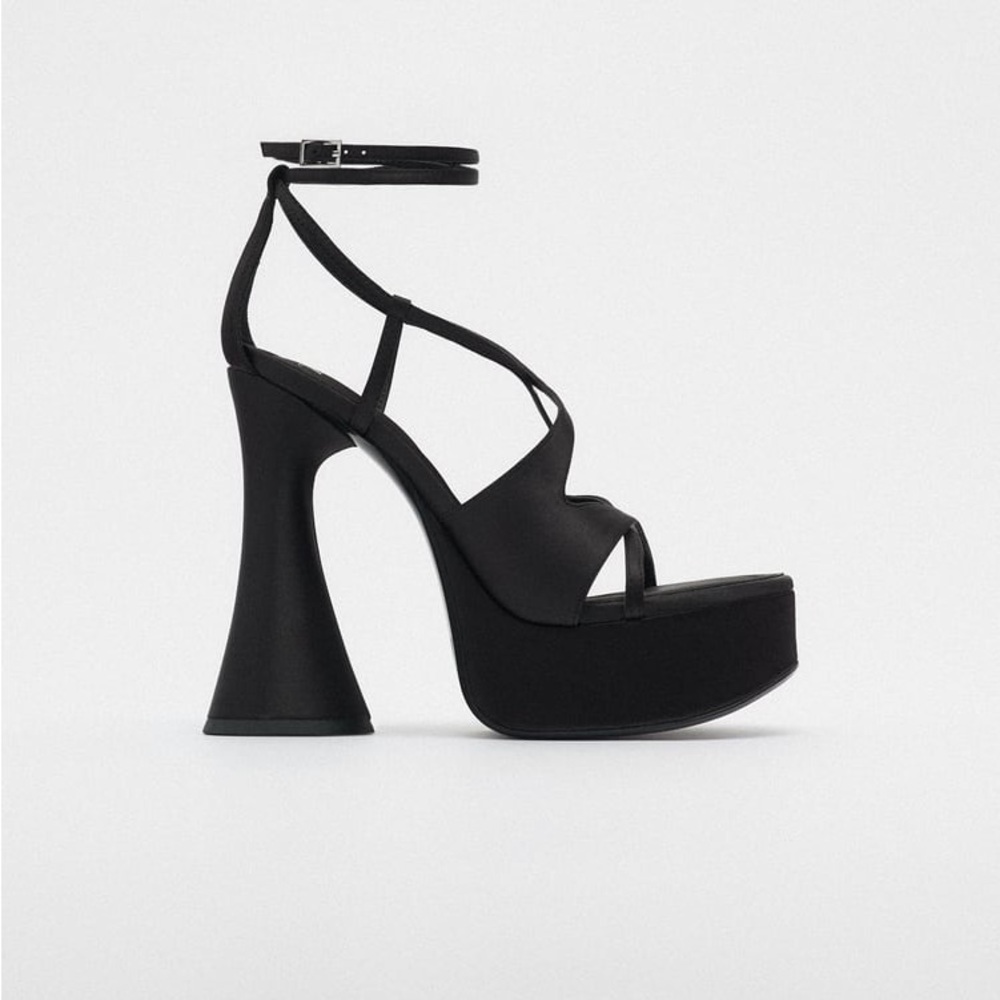 ZARA STRAPPY PLATFORM SANDALS